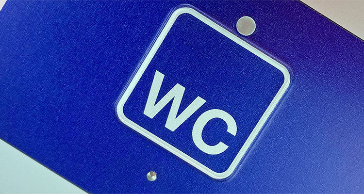 SBB Bedienpanel mit Agnostic Touch und durchgehender Aluminiumoberfläche